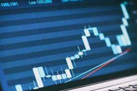 一般零售行业CFO薪资PK：百联股份CFO吴珺涨薪39.8% 至111.6万元 公司业绩双降、归母净利润暴跌62%